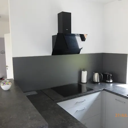 Feriehus Dom Nad Zalewem Sosnówka