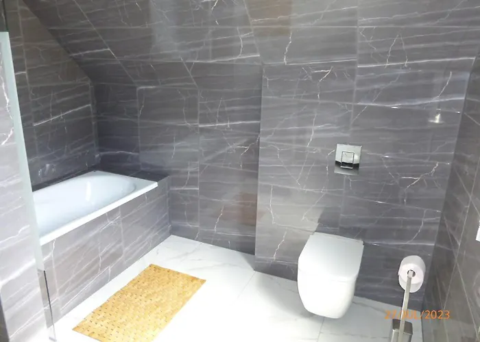 بيت للعطل Dom Nad Zalewem